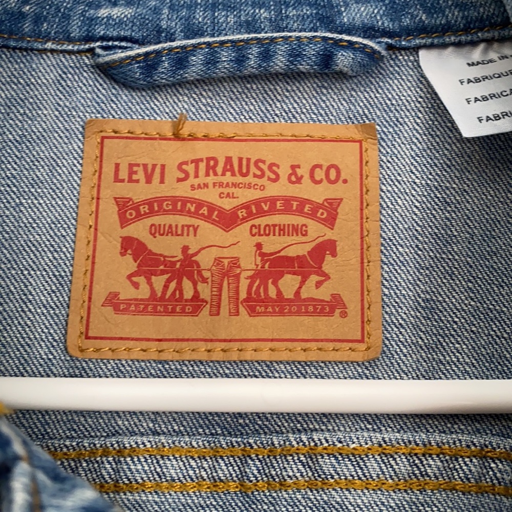 Levis Jean Jacket - image 3
